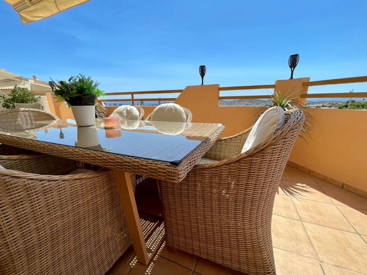 דירות פינסטראט Modern 2-Floor Penthouse With Sea Views - Sleeps 7 מראה חיצוני תמונה